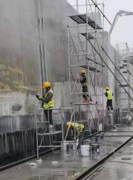 东城球场翻新地面是一个涉及